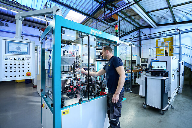 Sondermaschinenbau bei heinrichs drehteile