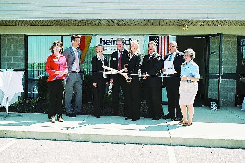 Gruppenfotos bei Eröffnung Heinrichs USA LLC 2007